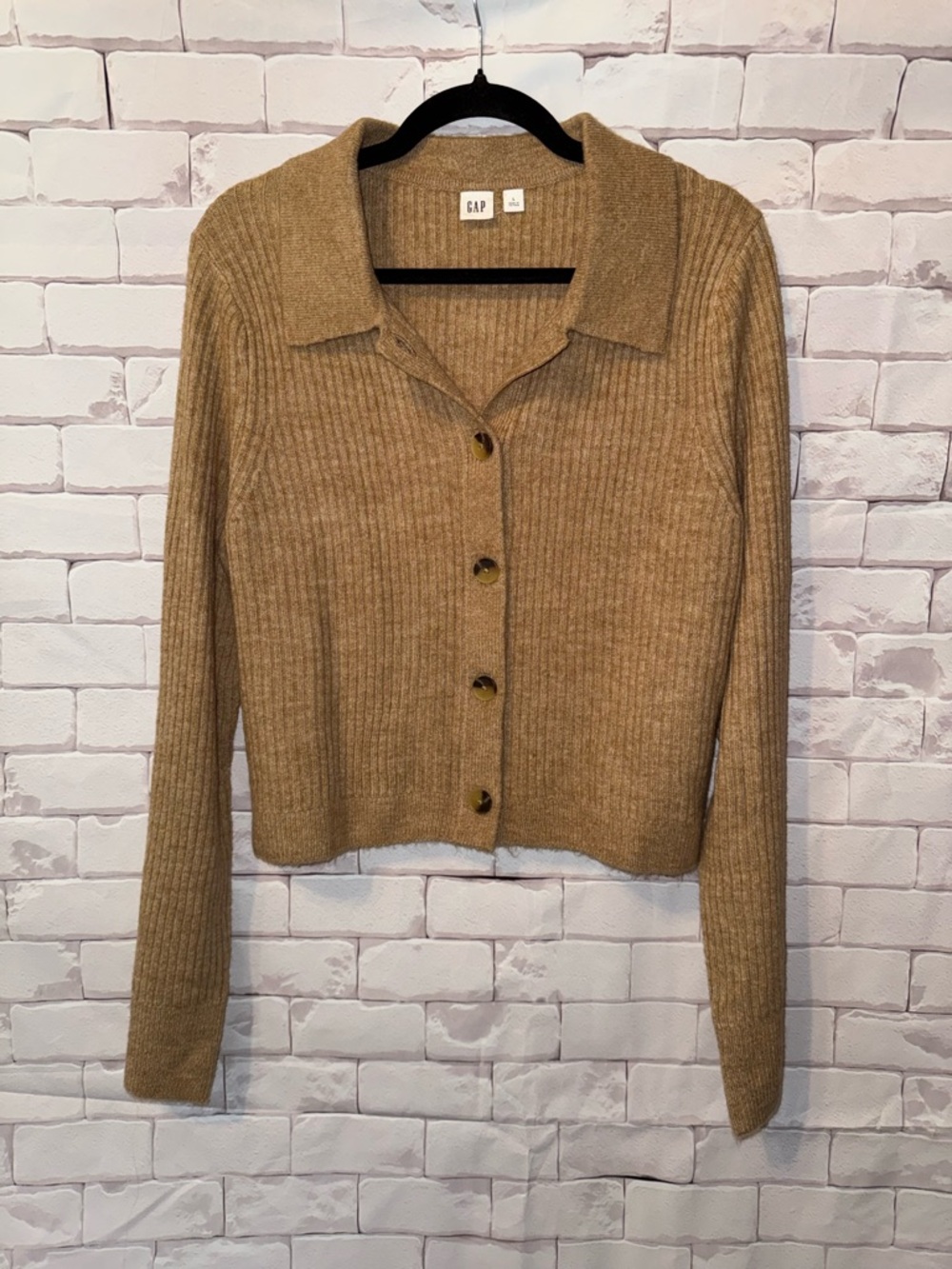 GAP Camel Ribbed Button-Front Collar Cardigan